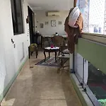 Apartamento na Quadra da Praia