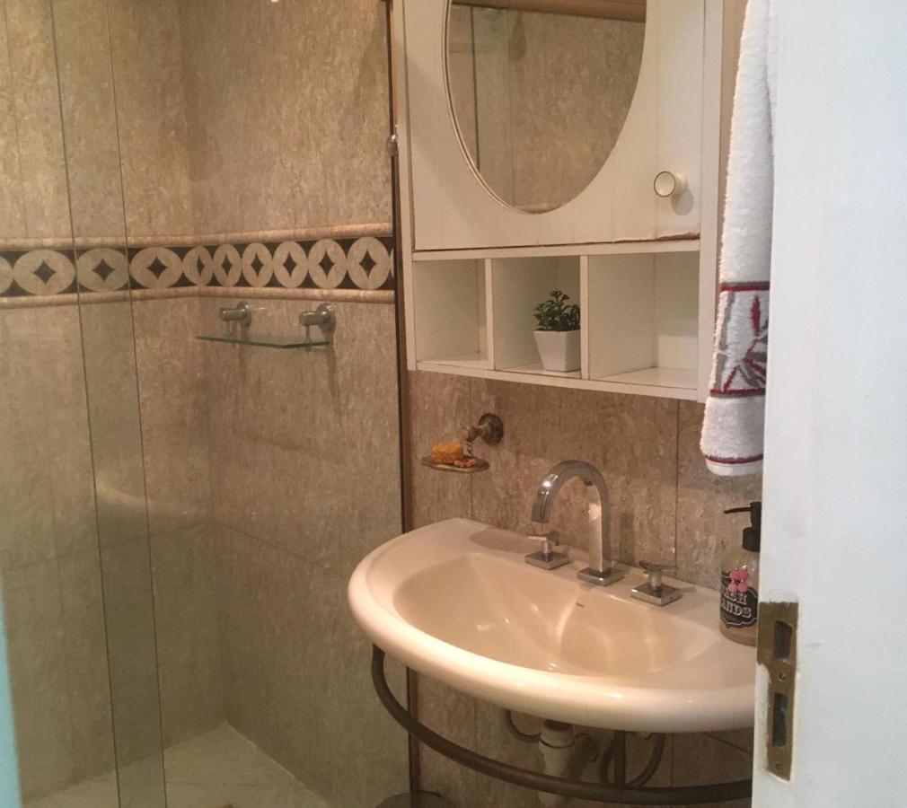 Apartamento Na Quadra Da *