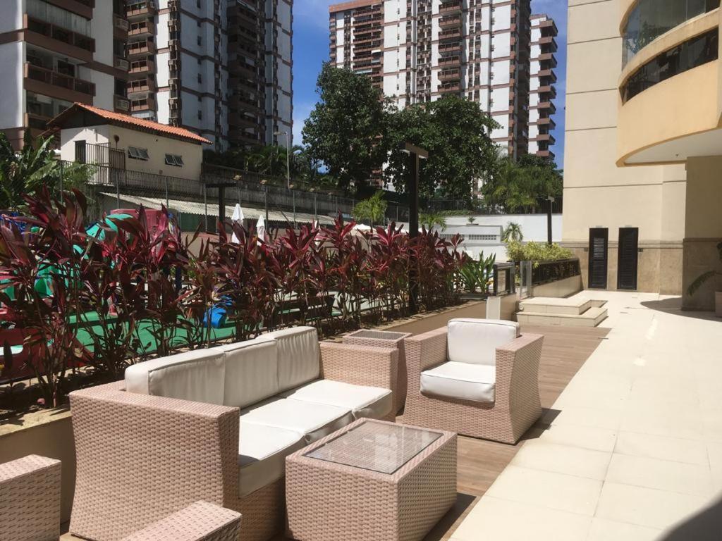 Apartamento Na Quadra Da *